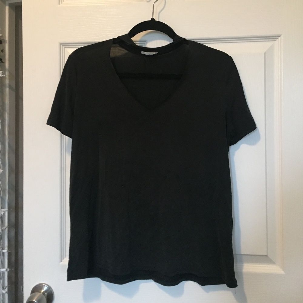 Black T